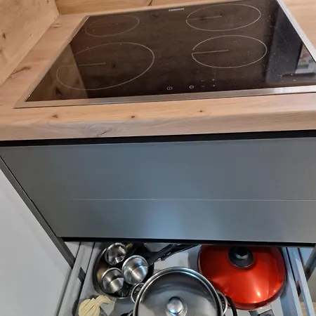Lap Apartment